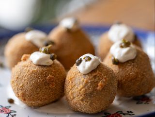 CROCCHETTE DI VITELLO TONNATO