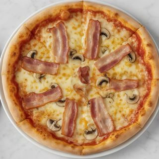 Pizza carbonara (mediana)