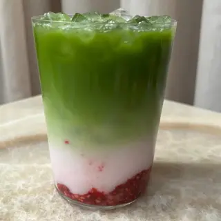 Iced Raspberry Latte