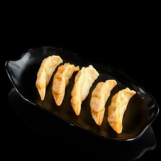 Gyoza crujiente de pollo (5 uds.)炸鸡肉饺子