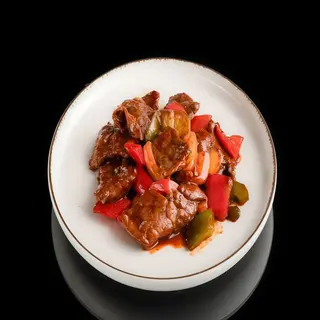 Ternera picante辣子牛肉