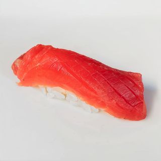 Nigiri lomo de atún rojo (2 pzas.)