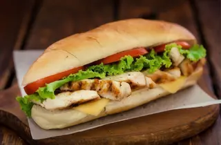 Bocadillo De Pechuga De Pollo