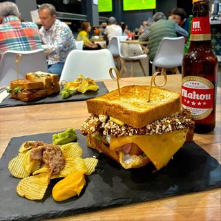Triple pecado