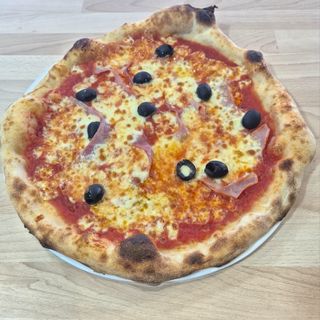 Pizza Prosciutto