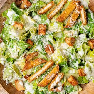 Ensalada César con Pollo