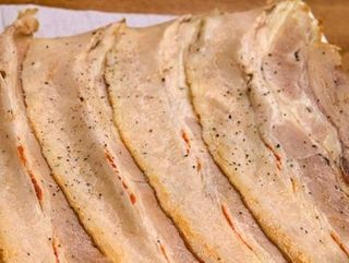 Tostada de chicharrón de cadiz