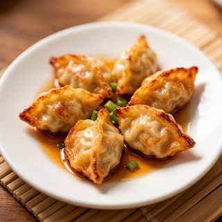 Gyozas De Pollo Frito (8 uds.)