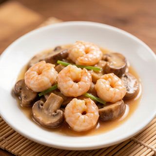 Gambas con champiñones