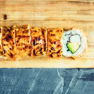 Uramaki Salmó Flamejat 4Ud.
