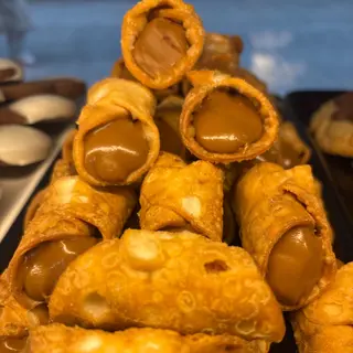 CANNOLO LOTUS