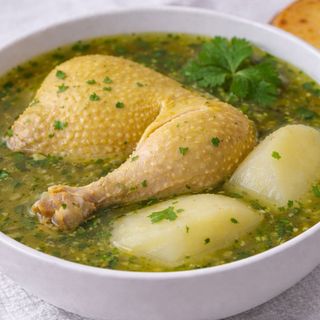 Caldo de Pollo