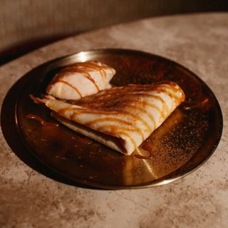 Creppe De Manzana