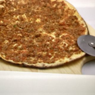 Manushe carne