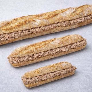 Bocadillo Frío De Atún