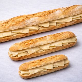 Bocadillo Frío De Queso Manchego