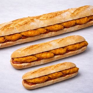 Bocadillo Caliente De Fingers De Pollo