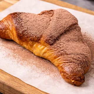 Croissant tiramisú