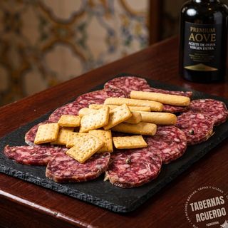 Salchichón Artesano de Bellota con Picos o Regañas Crujientes