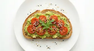 Tostada Aguacate