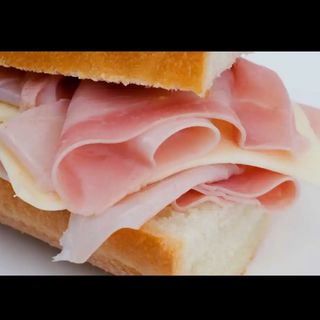 Bocadillo Jamón Y Queso