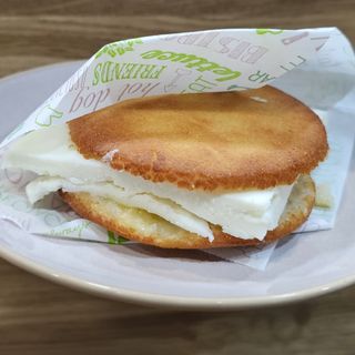 Arepa queso de mano