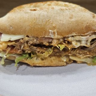 Pulguita de Pollo mechado