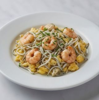 Revuelto De Gulas Y Gambas (Ración)