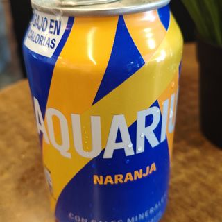Aquarius naranja