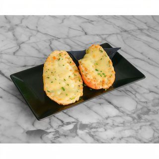 Pan de Ajo con Queso / Cheesy Garlic Bread