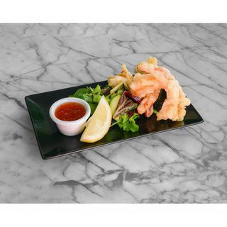 Langostinos en Tempura con Salsa Agridulce / Tempura Prawns With Sweet Chilli Dip