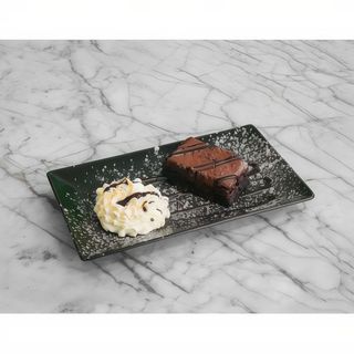 Brownie de Chocolate con Nata / Chocolate Brownie With Cream