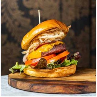 Hamburguesa de la casa