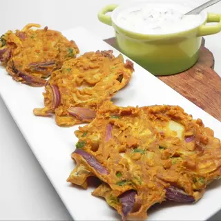 Onion bhaji