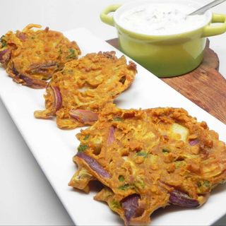 Onion bhaji