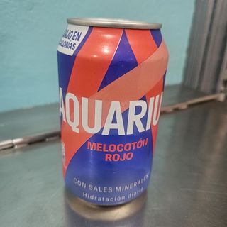 Lata aquarius melocotón rojo