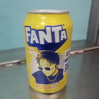 Lata Fanta limón