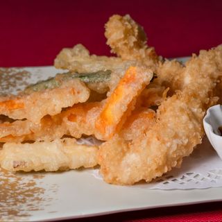 21. Tempura mixta