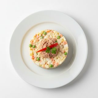 Ensaladilla Selecta