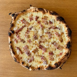 Pizza Carbonara (30 Cm.)