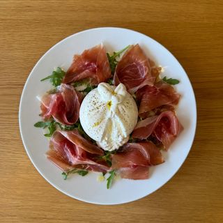 Burrata Con Jamón