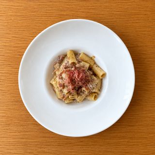 Rigatoni Carbonara Trufada