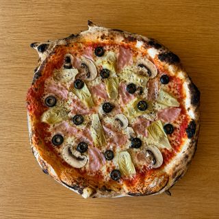 Pizza Capricciosa (30 Cm.)