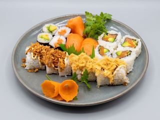 N57 sushi maki variado