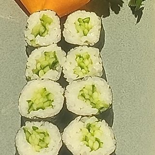 N36 maki pepino