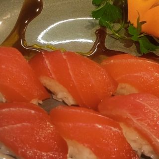 Número 35 sushi atun