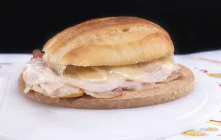 Bocadillo De Cochinito