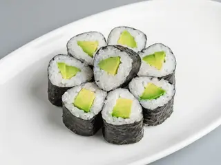 Makis aguacate