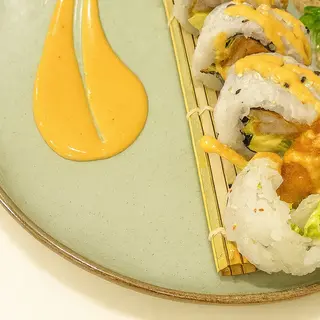 Uramaki Dinamita