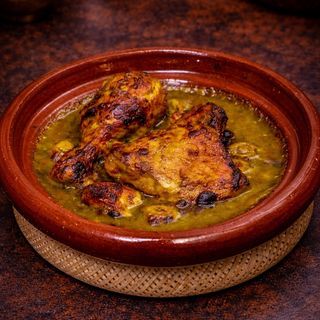 Tajine De Pollo
